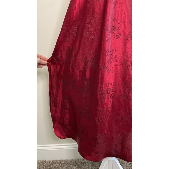 Vintage California Miss M Red Lace Slip Dress Lingerie Nightgown Nightie Gothic - Picture 10 of 15